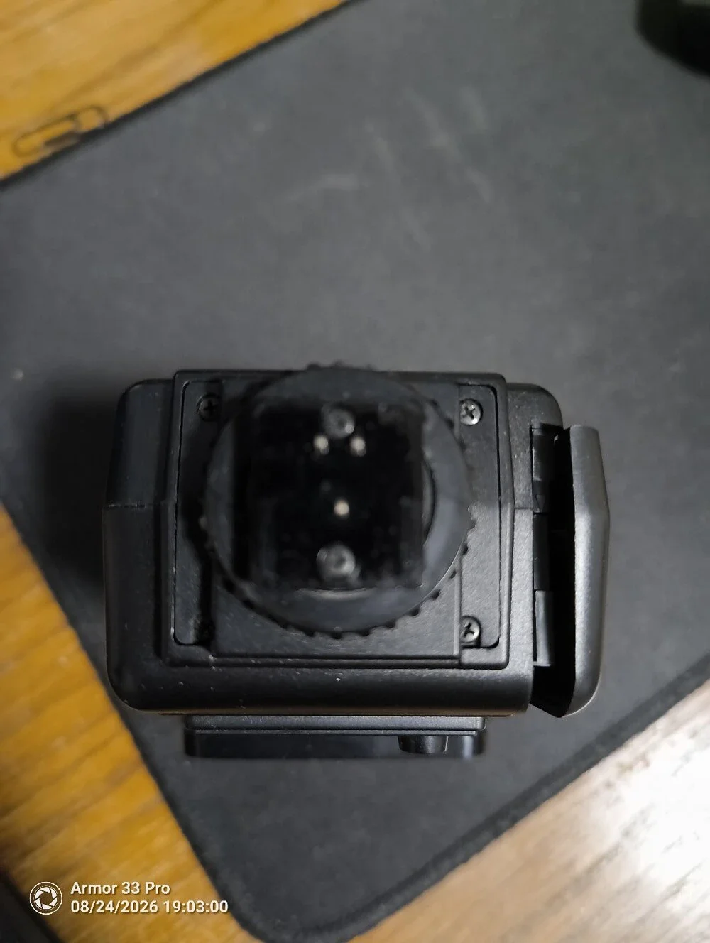 CA220-S Compact Camera Flash - Black. Untested/ or For parts!